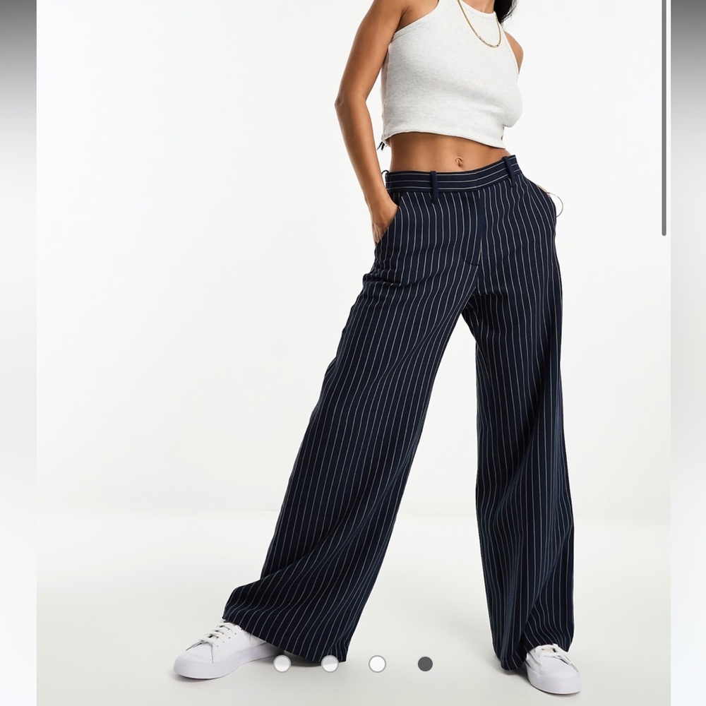 Abercrombie & Fitch Navy Striped Pants